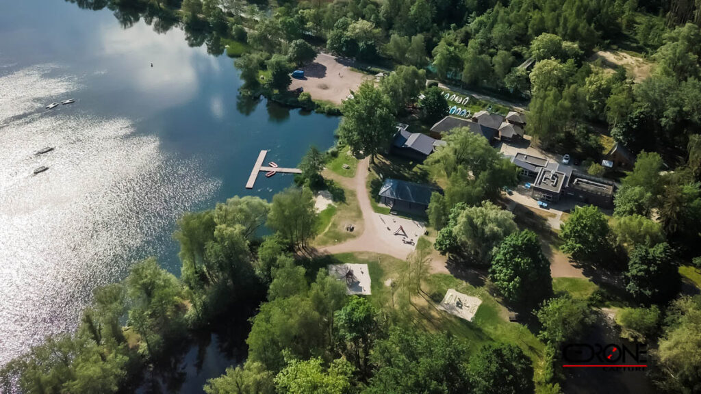 petite vue de cedrone capture de la base de loisir de condes sur escaut